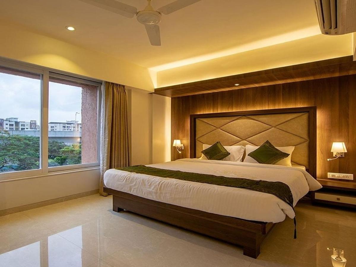 Hotel Laxvas Thane Ngoại thất bức ảnh