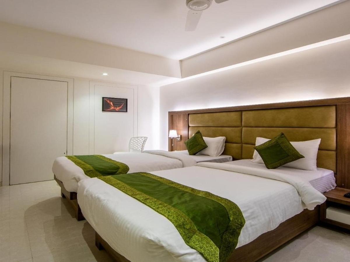 Hotel Laxvas Thane Ngoại thất bức ảnh