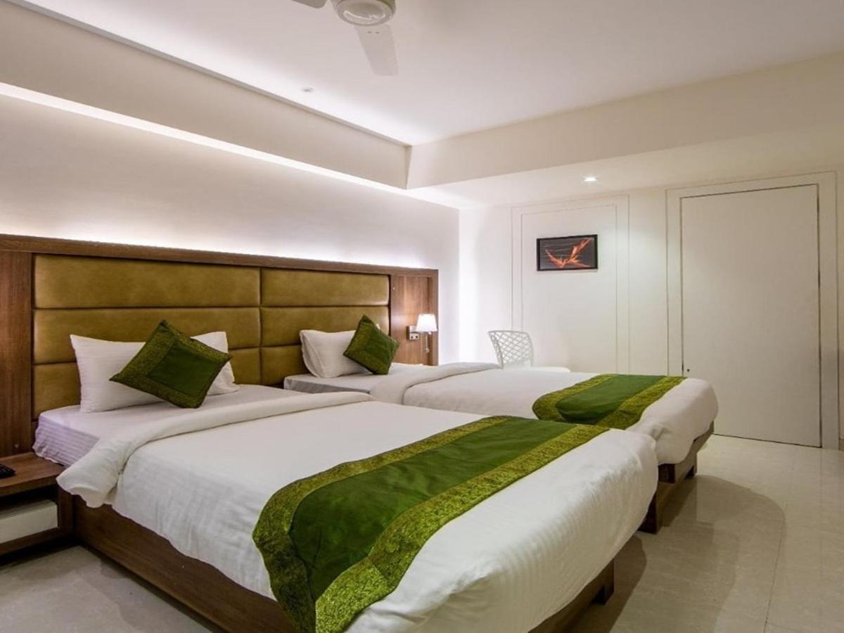 Hotel Laxvas Thane Ngoại thất bức ảnh